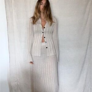 Sir the label skirt worn once excellent condition